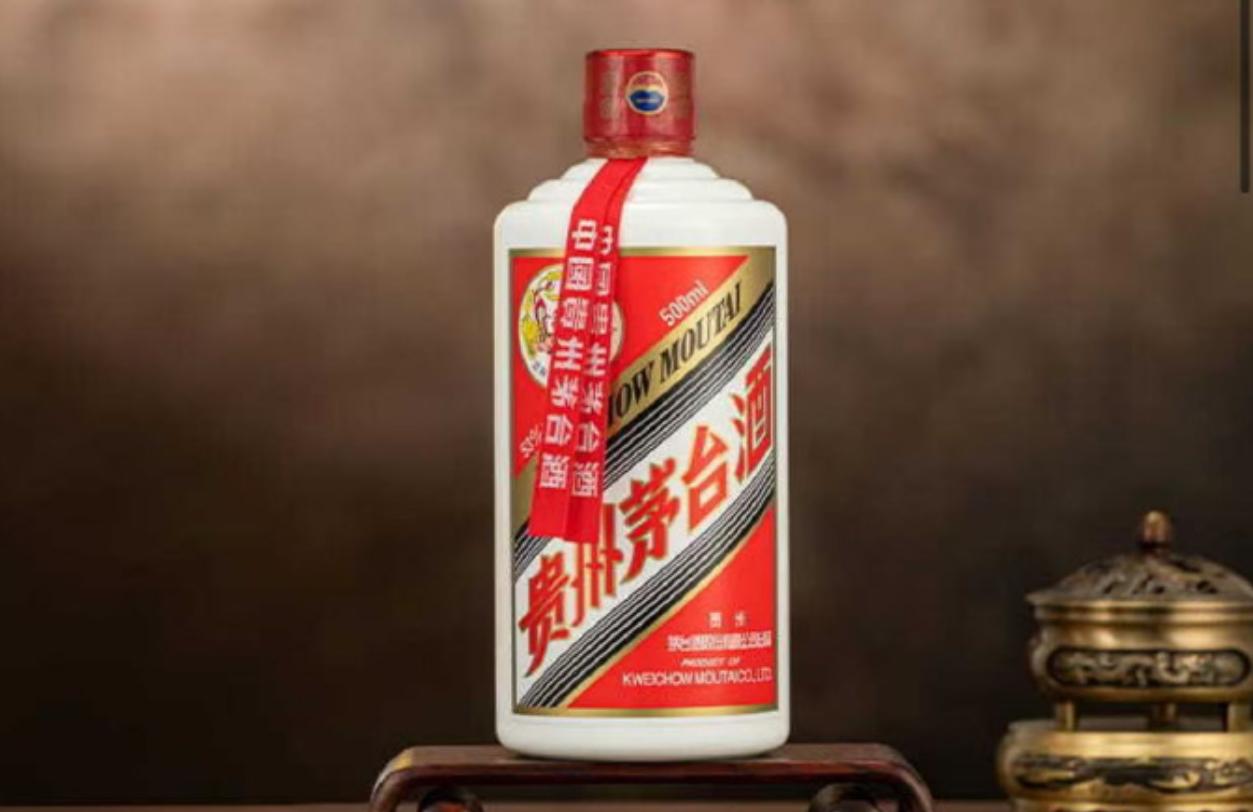 一觉醒来，飞天茅台居然又涨价了，那么就和大家聊聊行业真实行情。这次贵州茅台官