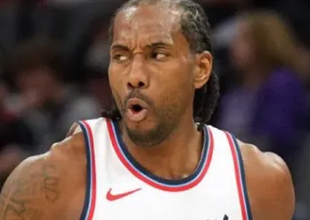 据记者报道，联盟中曾有球队致电询问，试图看看是否有机会将科怀-伦纳德挖走。快船