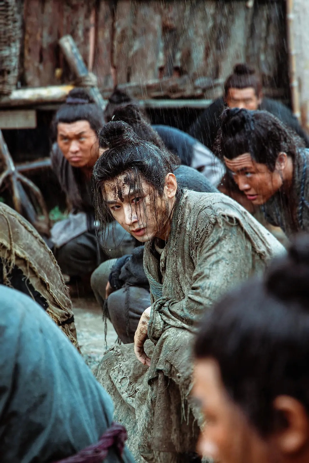 成毅真的是个很温和的人关于成毅与群演的暖心故事，我看到过很多次，大家去网上搜