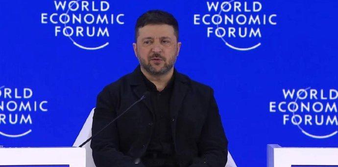 乌克兰总统泽连斯基在谈到俄军在俄乌战争期间的伤亡情况时再次夸大数字：“我要向