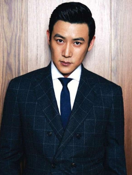 2016年，《人民的名义》开拍，陆毅嫌弃片酬太低，坚决不出演，陆毅说：“80个演