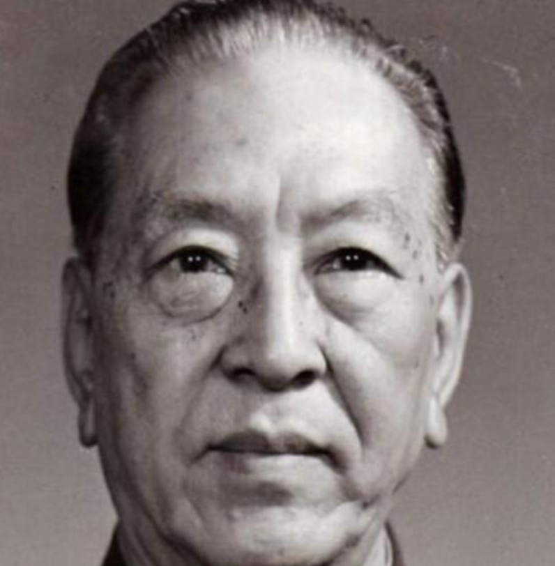 1950年，中国驻瑞典大使耿隧遭到瑞典军官的轻视:“听说大使阁下是一位将军，不知