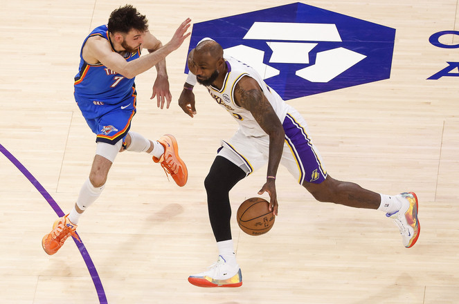 5月23日讯近日，NBA名宿查尔斯·巴克利在《体育画报》的播客节目中，谈到了勒