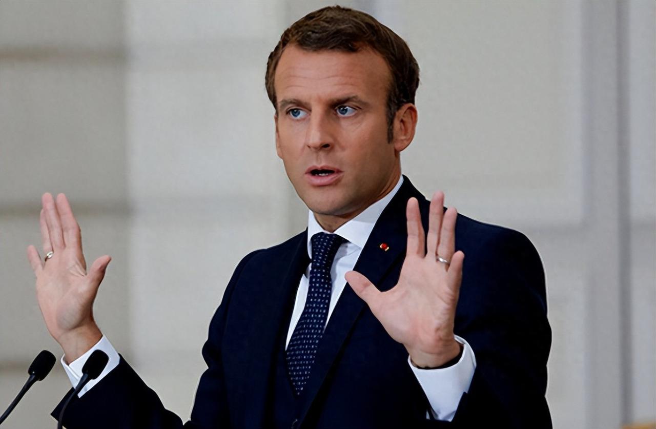 总统受辱、政府下课、福利崩盘：法国怎么搞的比第三世界还要乱？近期的法国堪称多