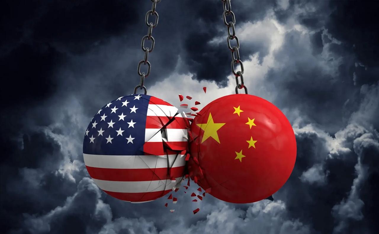 中美之间,已经没有回头路了,美国手里的绳子,已经勒住中国经济的咽喉;而中国手里的