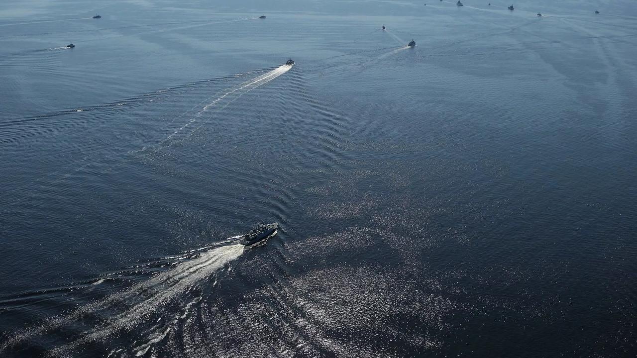 瑞典做出了错误选择。俄罗斯卫星通讯社11月10日报道，由瑞典海军举办的北约反