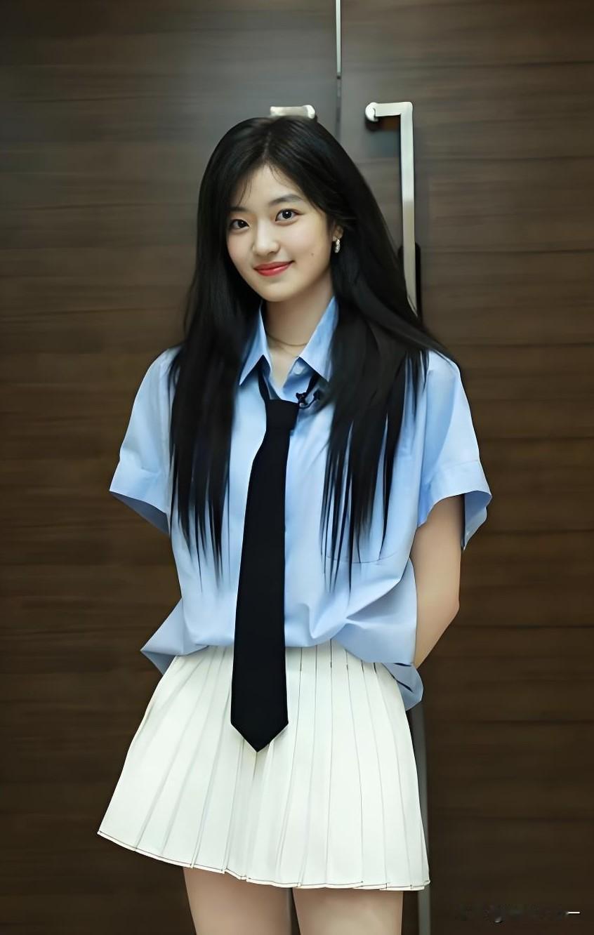 这才是黑子恨古平原的原因，不是因为他是个流犯，也不是他给王天贵做事，而是