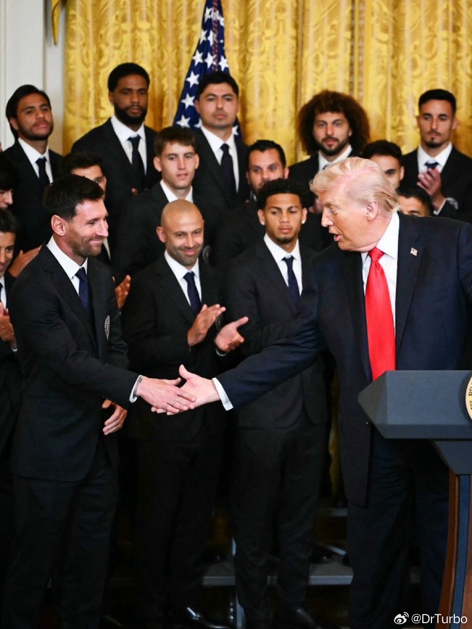 劳马：梅西是有史以来最伟大的球员也是我合作过的最伟大的球员科莫0比0国际米兰热