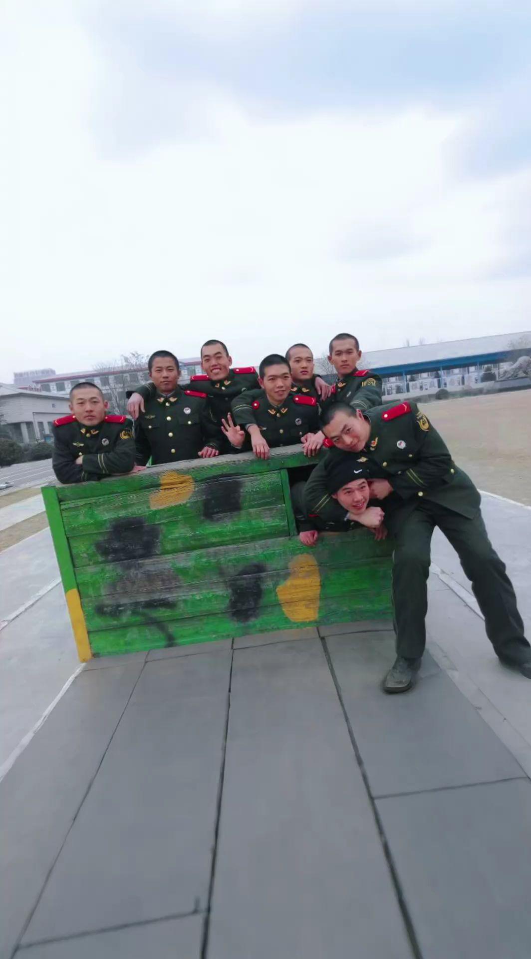 其实真诚才是这个世界上最高级的情商，很多人说的情商高，无非就是虚伪，圆滑，说假话