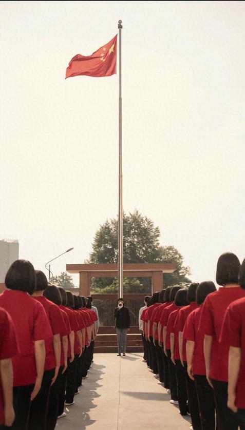 宋佳回应拿飞天奖视后：“在演员这条道路上，我一直在学习。剧组杀青时，演员的创作工