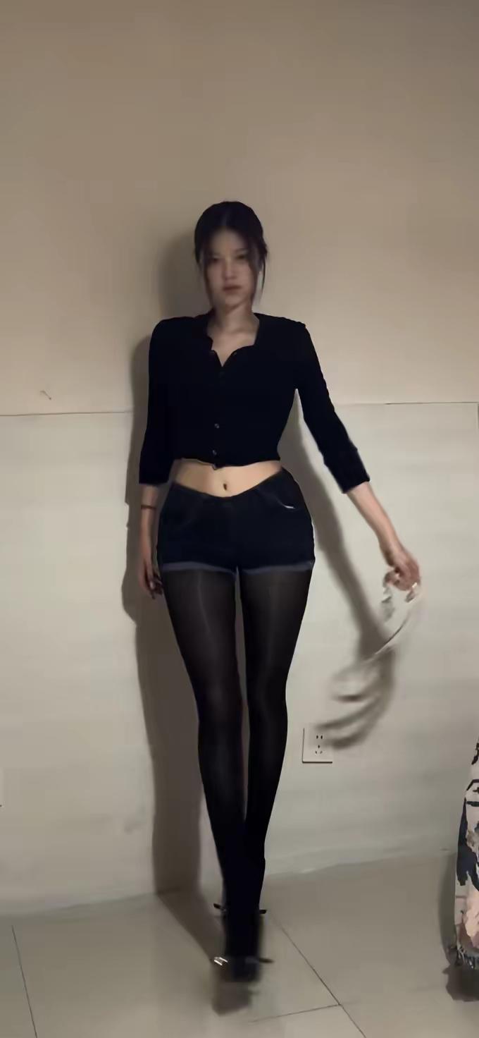 幸福的时候总会担心他还能维持多久梨形身材