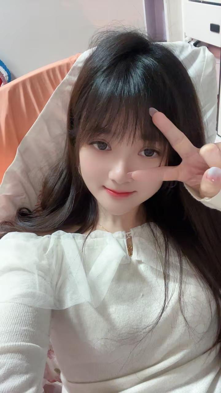 ☺️☺️甜系女孩