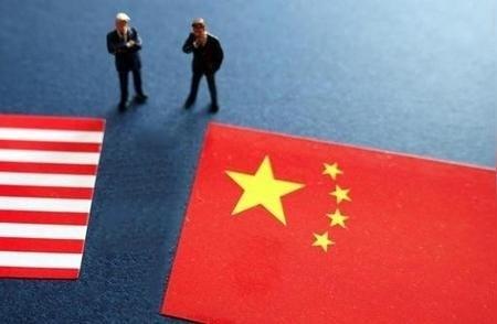 千万别冲动！一旦中国今天清空全部7307亿美元美债，明天我们自己的出口企业，就将