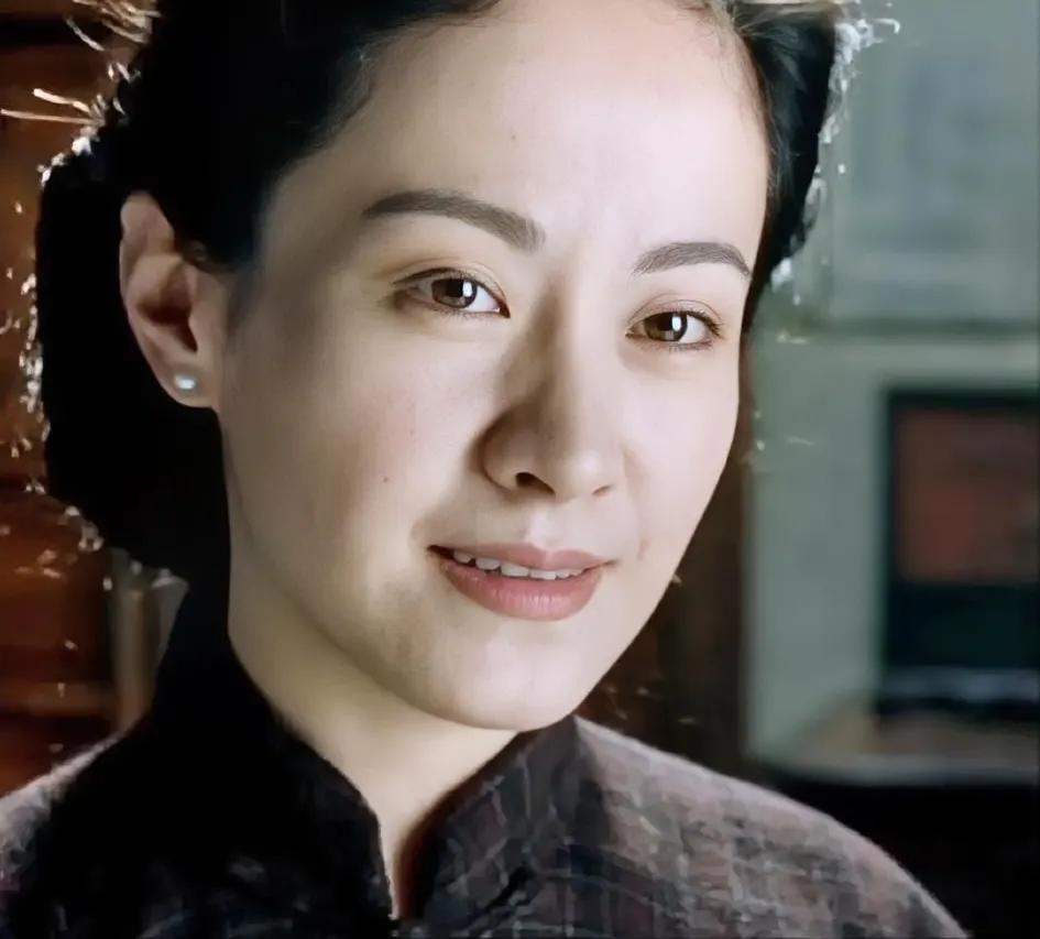 都建议，让演马皇后的演员剧雪，去演中年李清照，剧雪这气质腹有诗书气自华是毋庸置疑