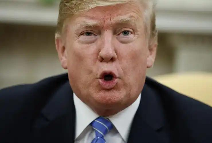 美国暂停75国签证却偏偏绕开了中国？3个现实撕开了霸权遮羞布最近美国突然宣