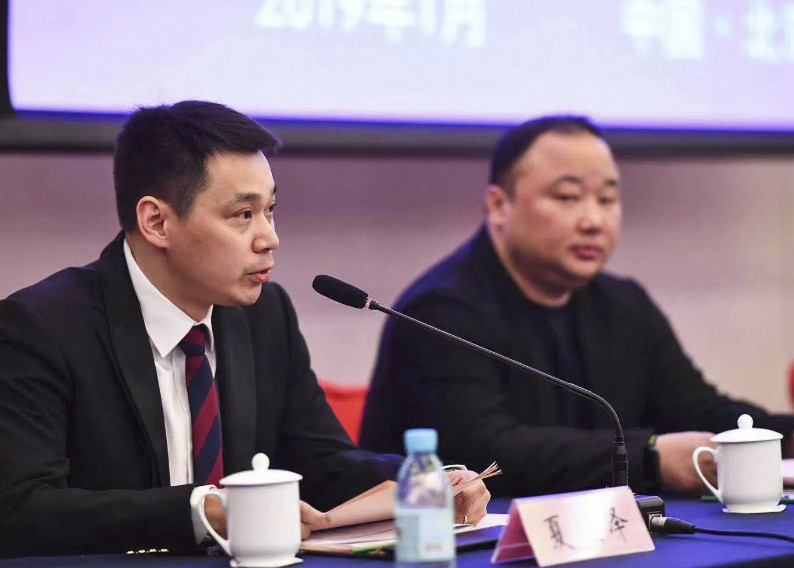 中国羽毛球协会副主席夏煊泽被查体育领域反腐中国羽协同日两人被查羽协这反腐力度真