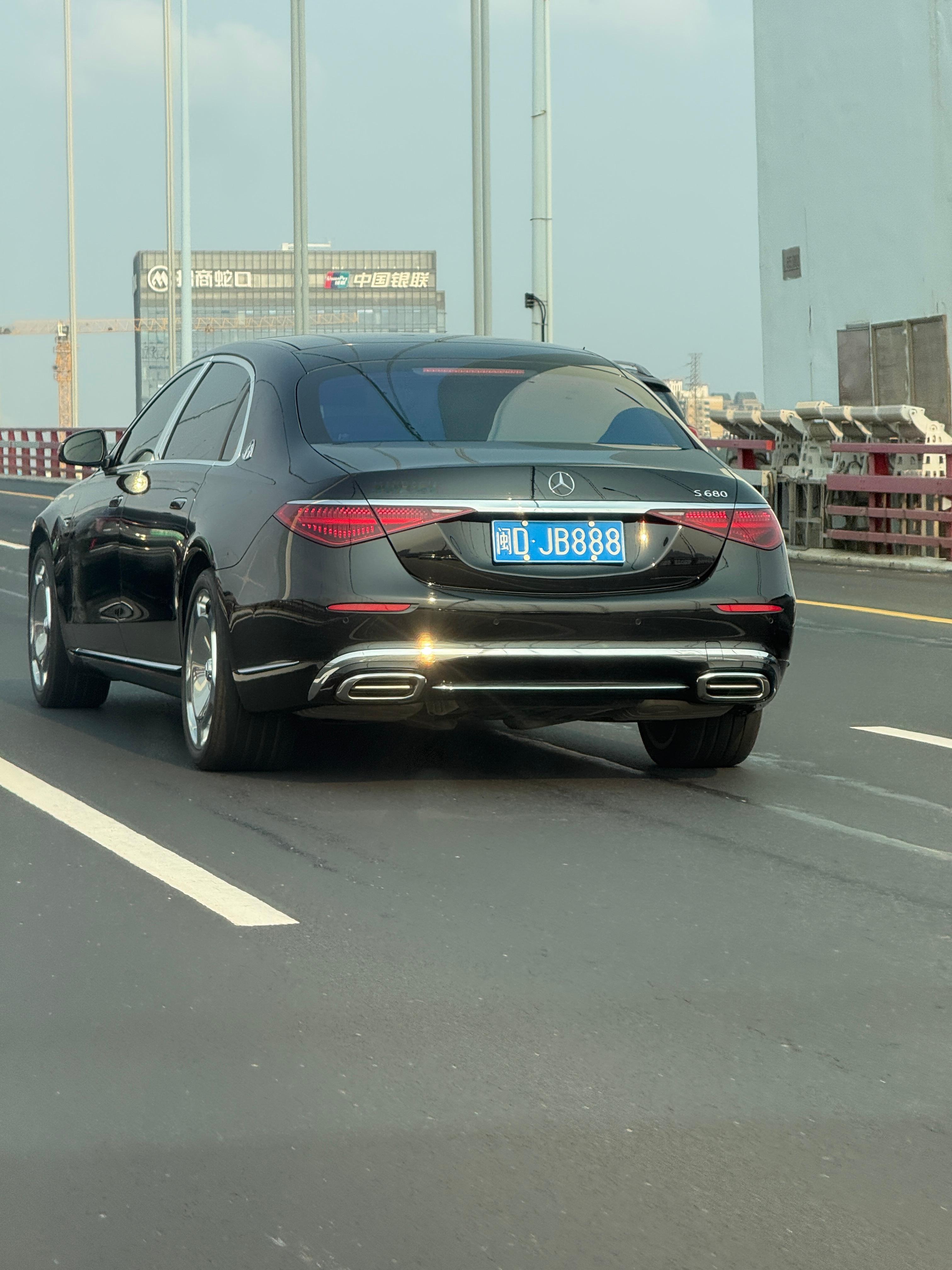 这个车牌真响亮厦门