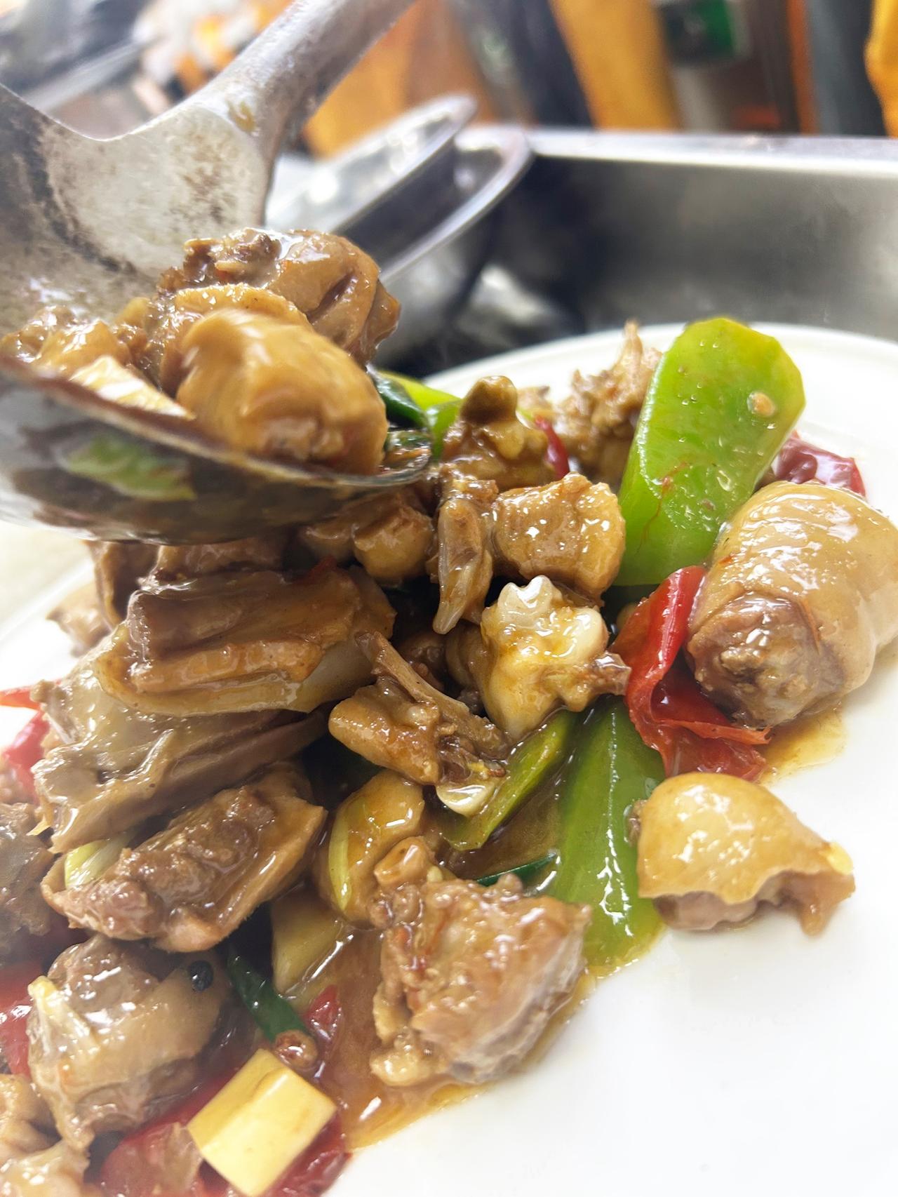 色香味俱全的家常小炒，美味下饭！😋🍛家常菜必吃家常菜