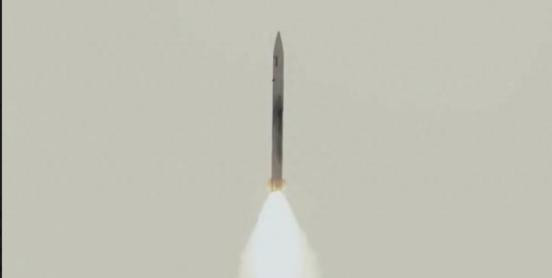 中国又搞定了一个美国做不到的武器。中国防空武器这次又冲出一个新进展，说难也不