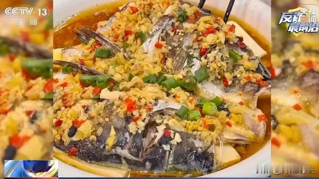 防不胜防！上海，40多岁女子突然收到一条添加好友请求，对方说是她楼上的邻居，家里