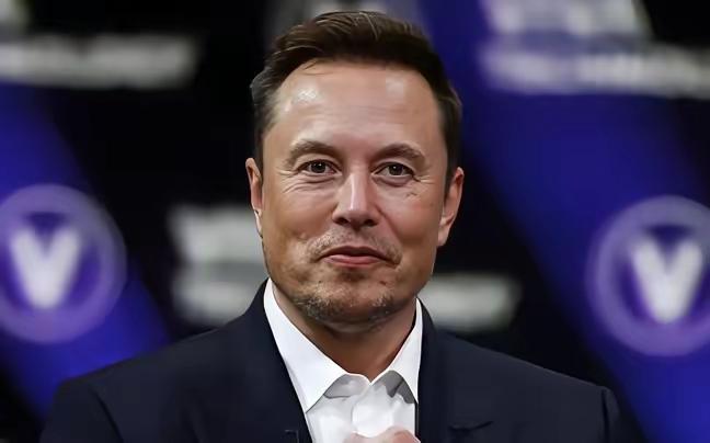 马斯克两年前说的那句话，现在回头看，简直像拿着放大镜看透了产业的底牌——芯片荒之