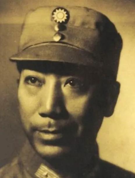 熟知戴笠的人都知道，戴笠有““四不”和“六好”，这四不就是：不喝茶、不吸烟、不