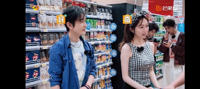 岳云鹏中餐厅全程消费由岳云鹏买单前脚刚踏入《中餐厅》，后脚就上演“霸道总