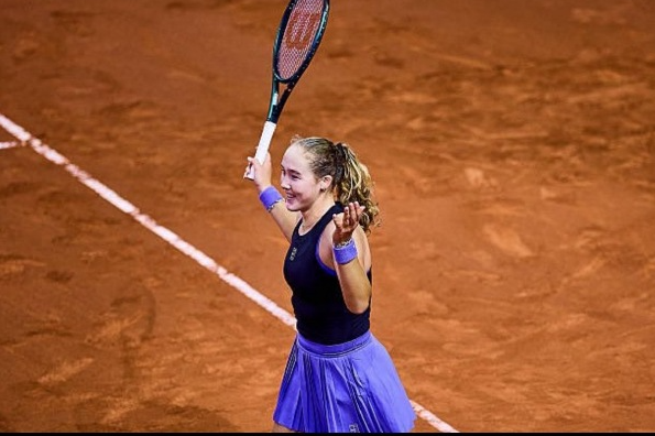 安德烈耶娃2-1逆转斯瓦泰克, 晋级WTA斯图加特站女单四强