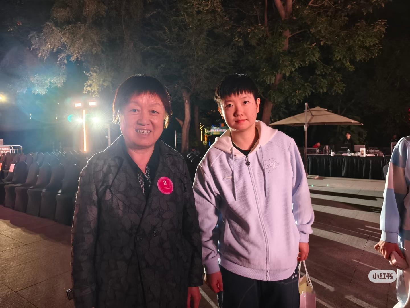 又捡一张合照​​​