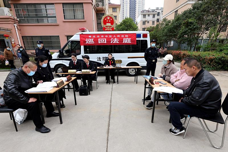 邯郸又出大瓜了，直接又迎来了一波流量。当事人是女性，一位胜诉的女性追债7年未果。
