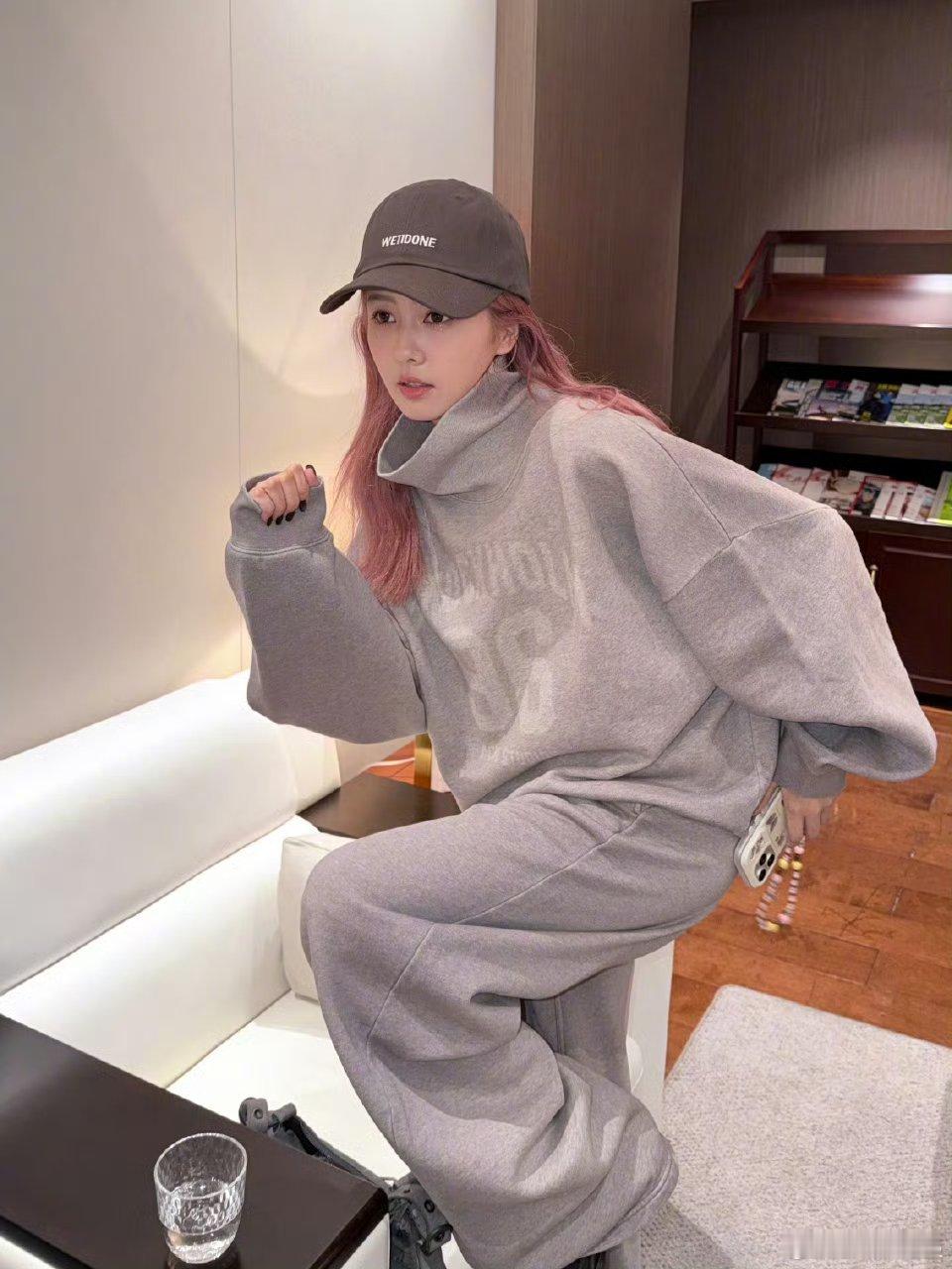 白鹿晒成都美食什么啊​​​