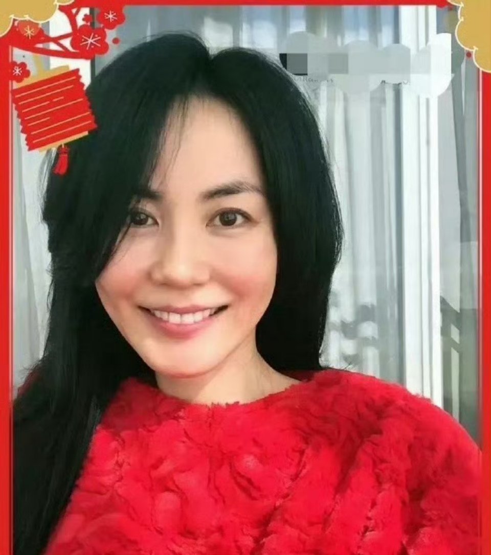 现在来看当年，王菲的离婚官宣依然霸气侧漏