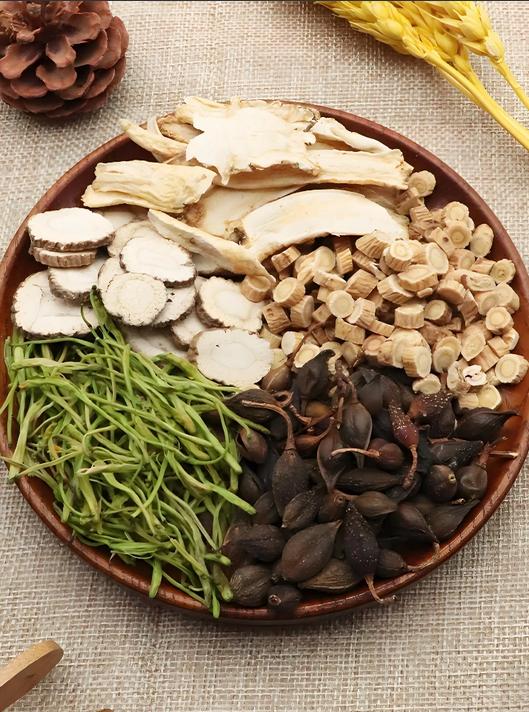 胆囊息肉，问题不在胆囊，根源是痰瘀！中医有个经典方，专门化痰逐瘀！痰瘀没有了，息