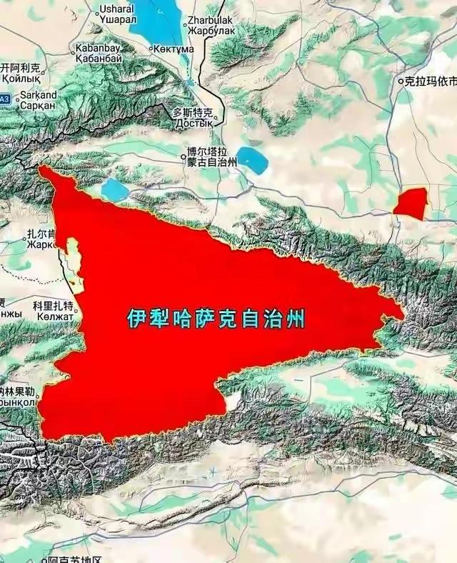 在中国西部，有一个地方堪称地理BUG，它就是伊犁河谷。西藏面积高达123万平方