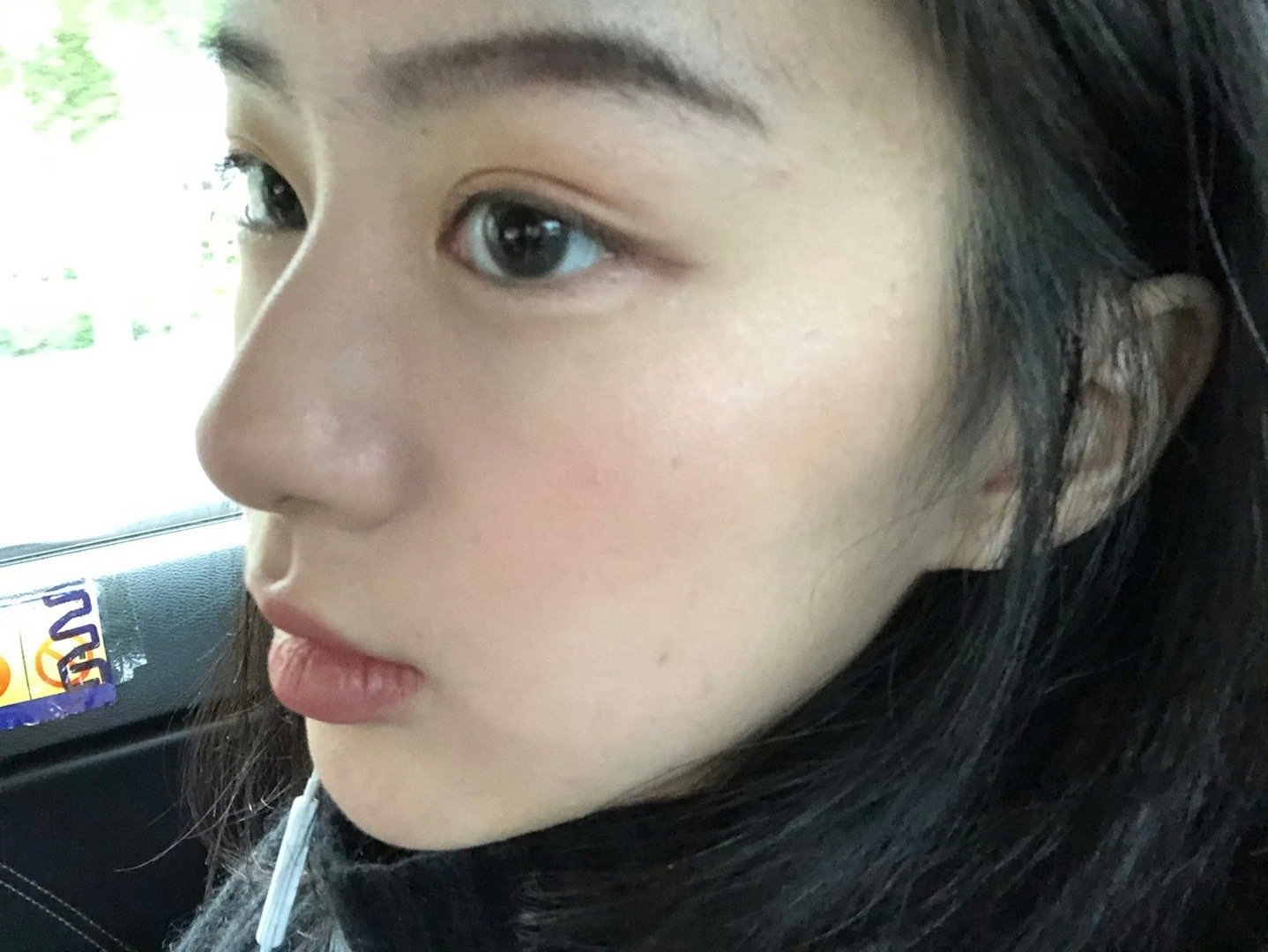 包上恩好权威的五官这张脸从小美到大[爱心]真的超级超级权威啊而且事业心超强💯听