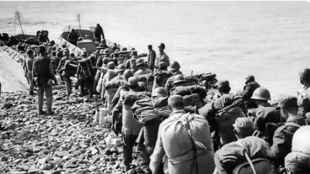 败局如铁，溃军似蚁，蒋介石仓皇撤往台湾时，那支号称八十万、实则不过三四十万残兵的