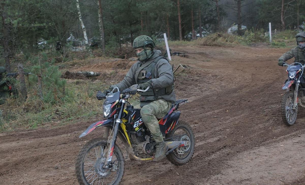 乌克兰真狠，乌克兰军方把基辅州，征兵能力最差的一个征兵中心，所有征兵人员全部编入