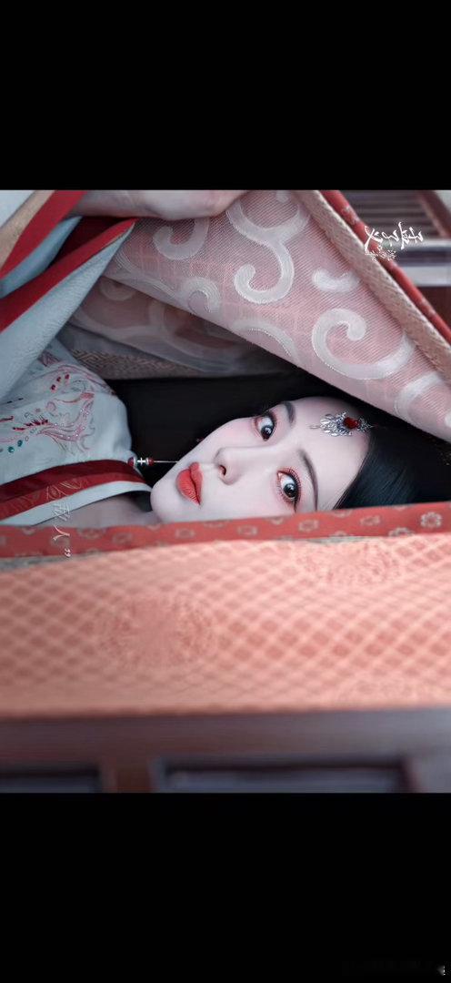 孟子义百花杀国风妆造图鉴孟子义百花杀妆造孟姐的人生妆造又加一了！华贵的金链流苏