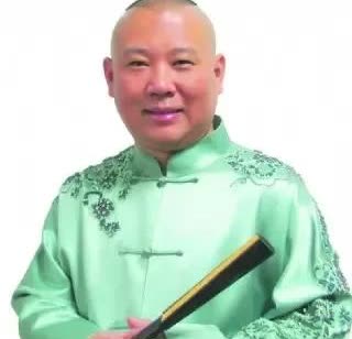 郭德刚说，有许多人说岳云鹏连五线谱都不识，凭什么他能唱歌？我没敢告诉他，就怕他哭