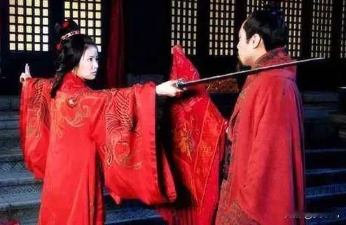 读了三国正史才知道刘备娶了孙尚香是他一生最大的败笔！一说起刘备和孙尚香，好多人