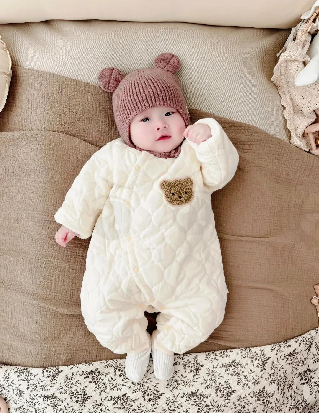 朋友圈都在刷那个2026年的生育新政三孩每月发500买房补4万乍一听是发