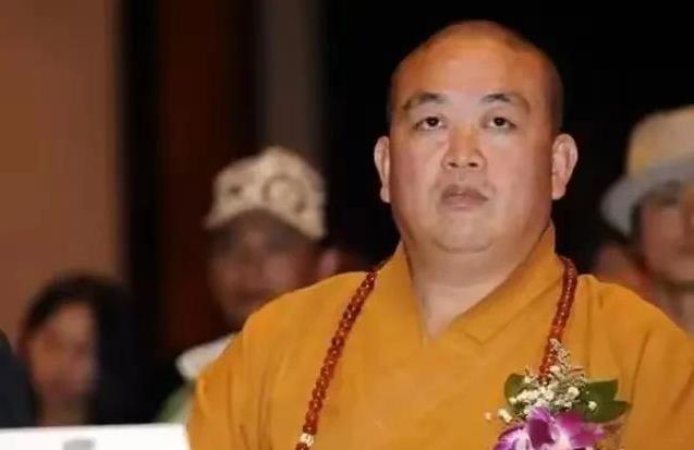 释永信的主要人物关系：1、父亲：名叫刘宝才，生于安徽埠阳颖上县，是一名地地道道