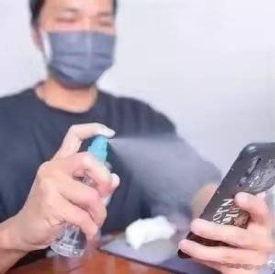 南京红老头系38岁男子红爷凭一己之力拉动了南京的鸡弟屁江宁婆婆看了都觉得辣眼