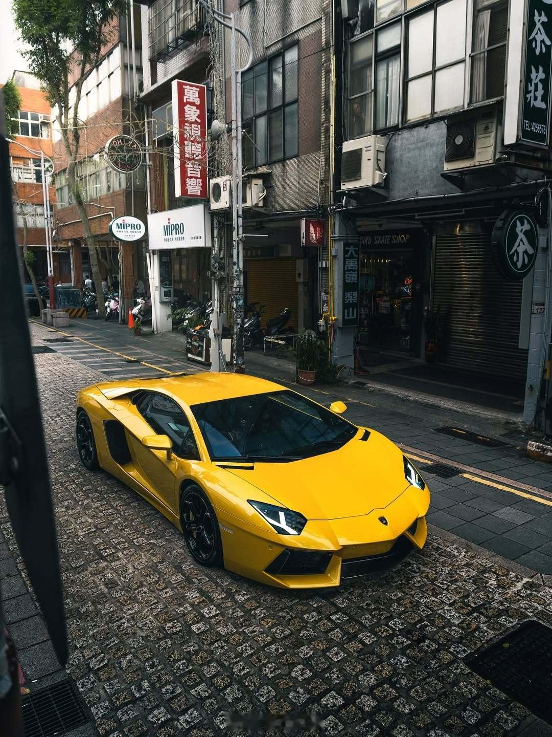 LamborghiniAventador​​​