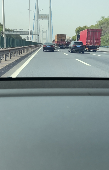 长途870Km考验充电与续航青岛即墨充410KM一路南下，空调20度，风量1