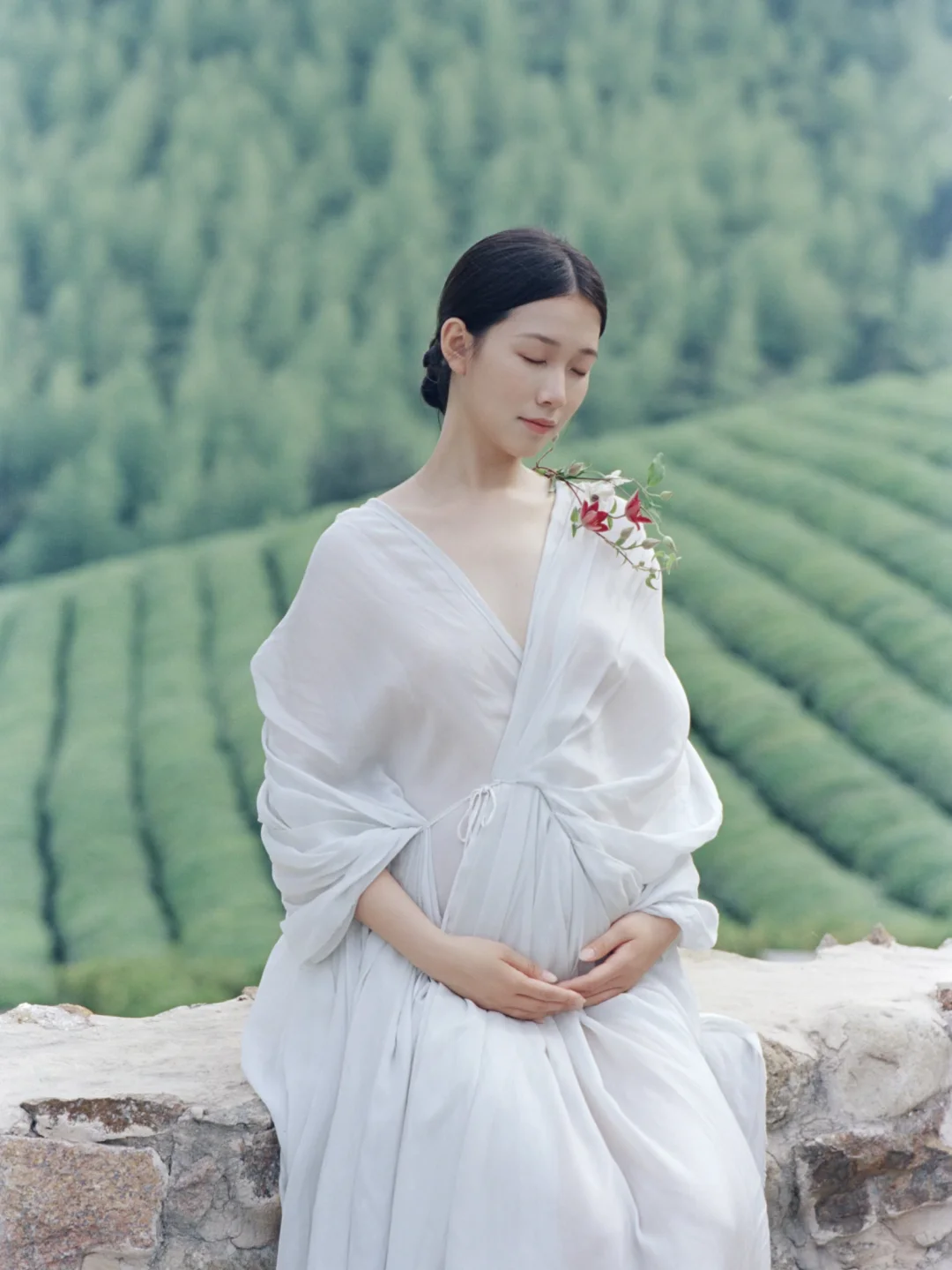 我拍的孕妇照重点在于拍下女性本身的美。