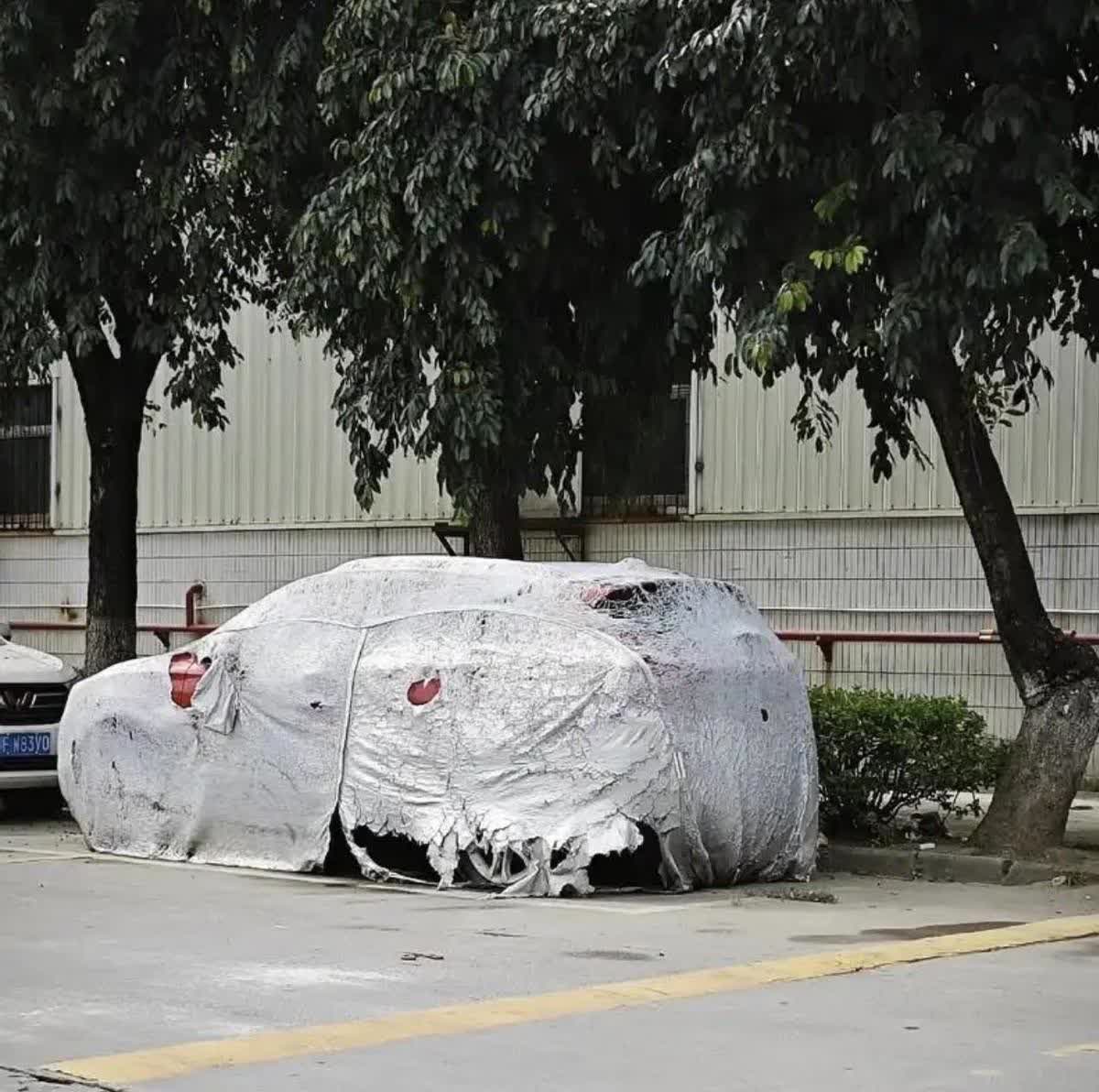 买车不开那买车的意义是啥，是不是买来给别人看的，这车一定不能缺吗？一同事买车2年