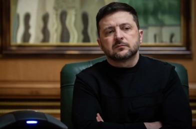 泽连斯基这次真的让支持他的人失望了，当别人问他俄乌战争进行这么长时间乌军一共损失