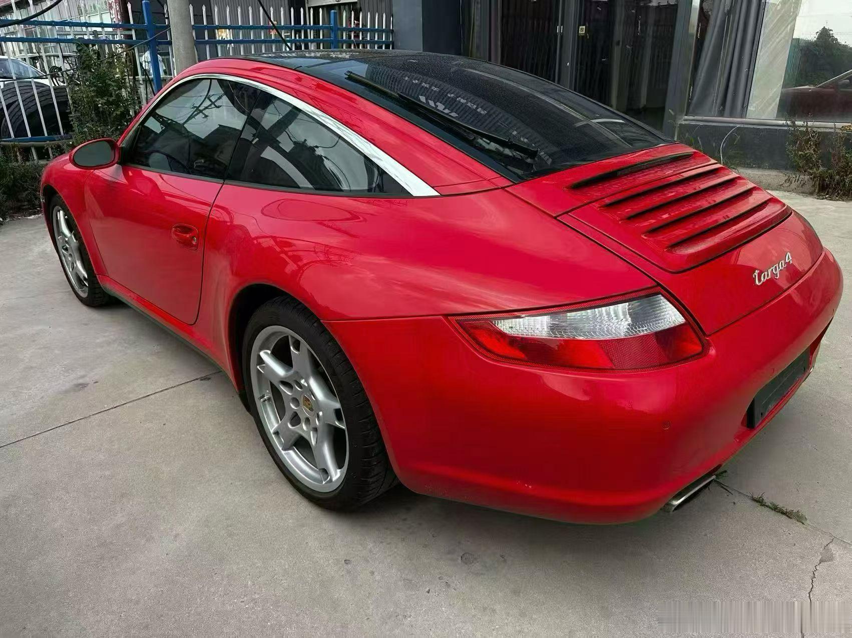 保时捷911Targa4，全车原版，两块喷漆，08年，仅仅行驶4万多公里，