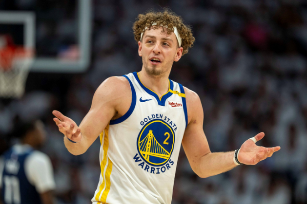 为什么要坚定不移的支持波杰?一是因为库里信任科尔,科尔信任波杰,支持波杰就是支